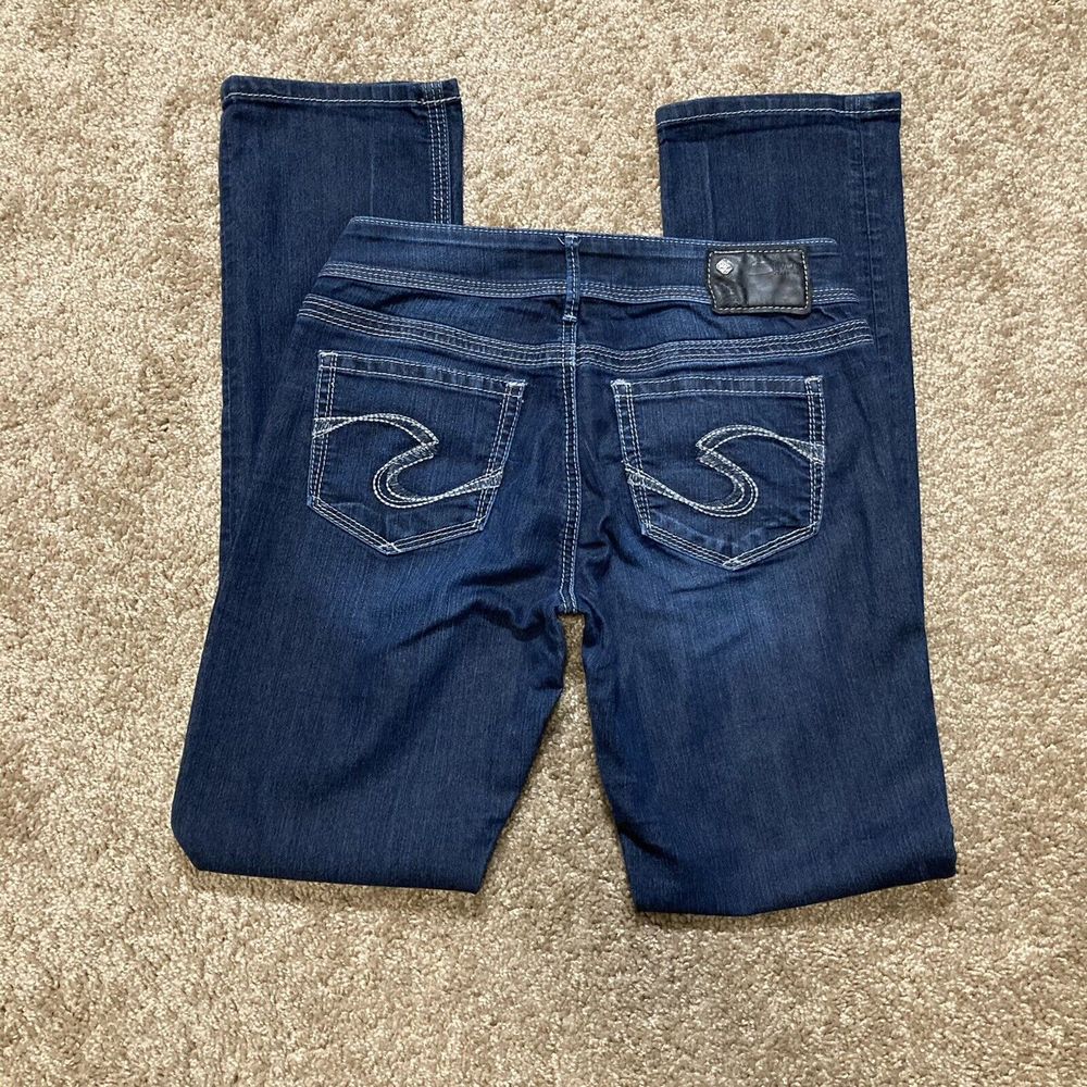 Silver Suki Straight Size 28 Stretch Dark Mid Rise Women Denim Blue Jean Pants